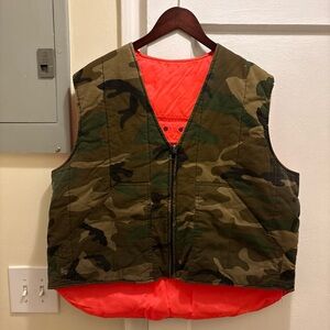 Vintage men’s army fatigue Camouflage Reversible Vest green Orange size XL